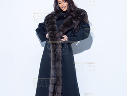 Пальто женское с соболь аукционный